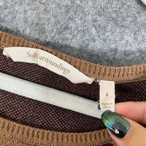 Soft Surroundings Sweater Small Tan Purple Printed Knit Long Sleeve Pullover - Picture 4 of 7